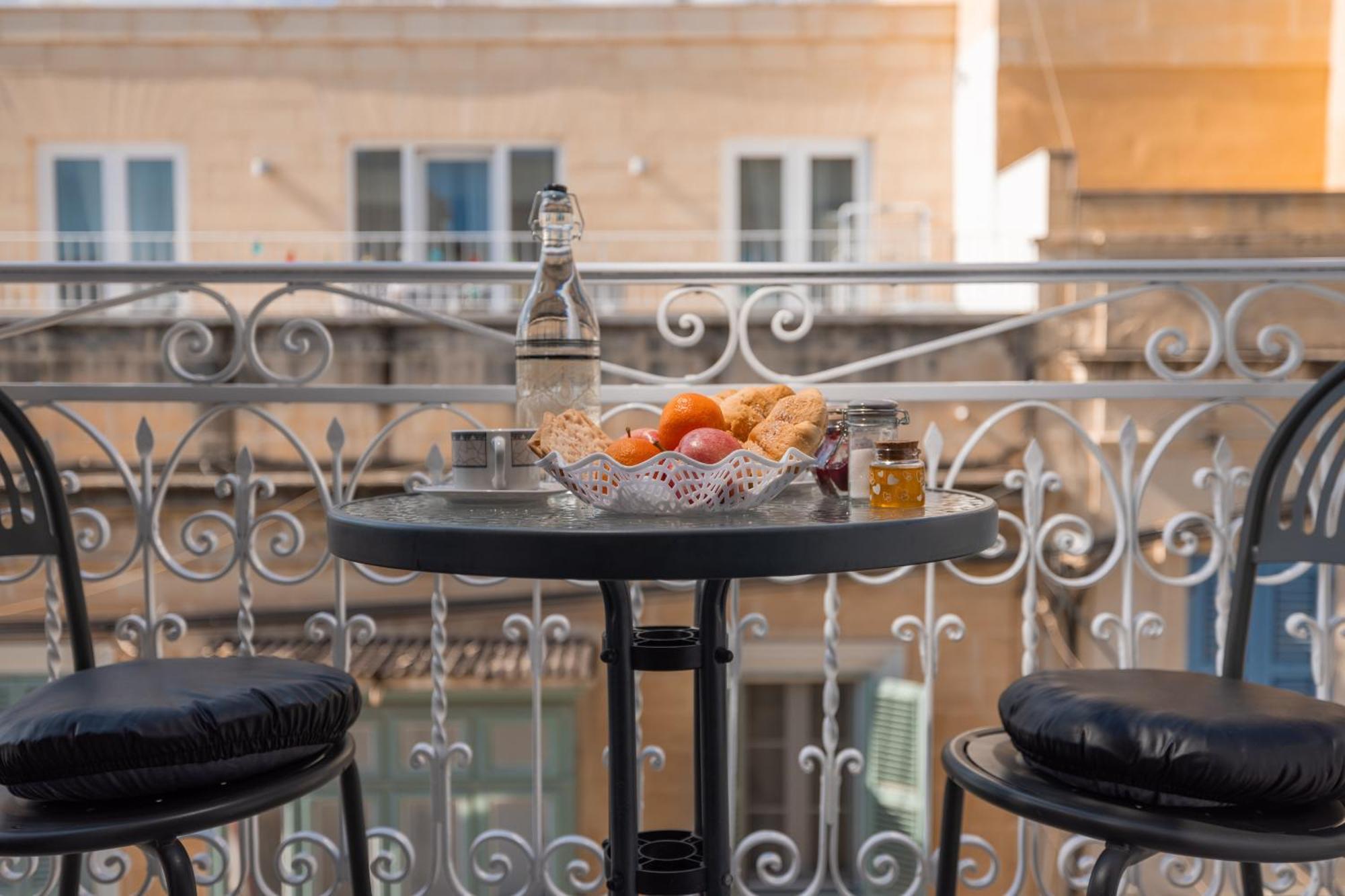 Encanto Townhouse Sliema Eksteriør billede